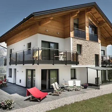 Апартаменти Almnest