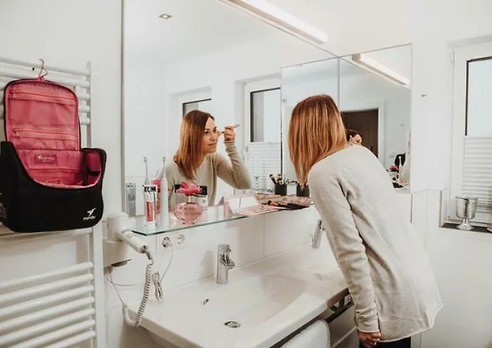 Almnest 斯拉德明